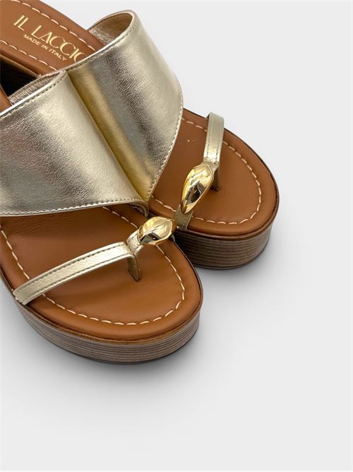 Sandalo platform laminato oro con infradito e fascia larga IL LACCIO | VALGIANO103PELLEPLATINO